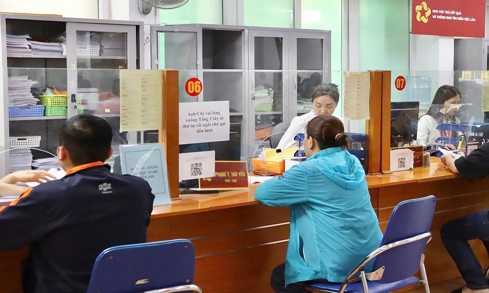 bao hiem that nghiep khong de ai bi bo lai phia sau