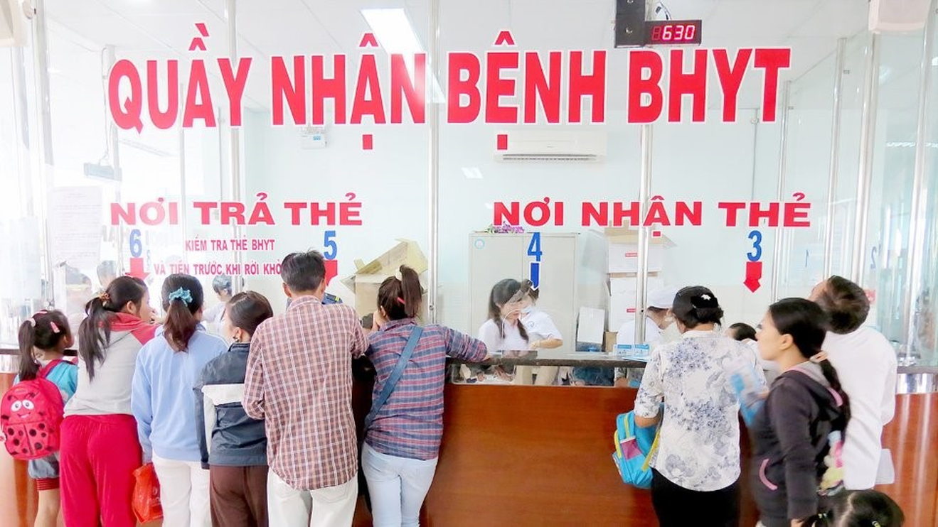 chinh sach bao hiem y te nguon luc bao dam cho co che tai chinh y te toan dan