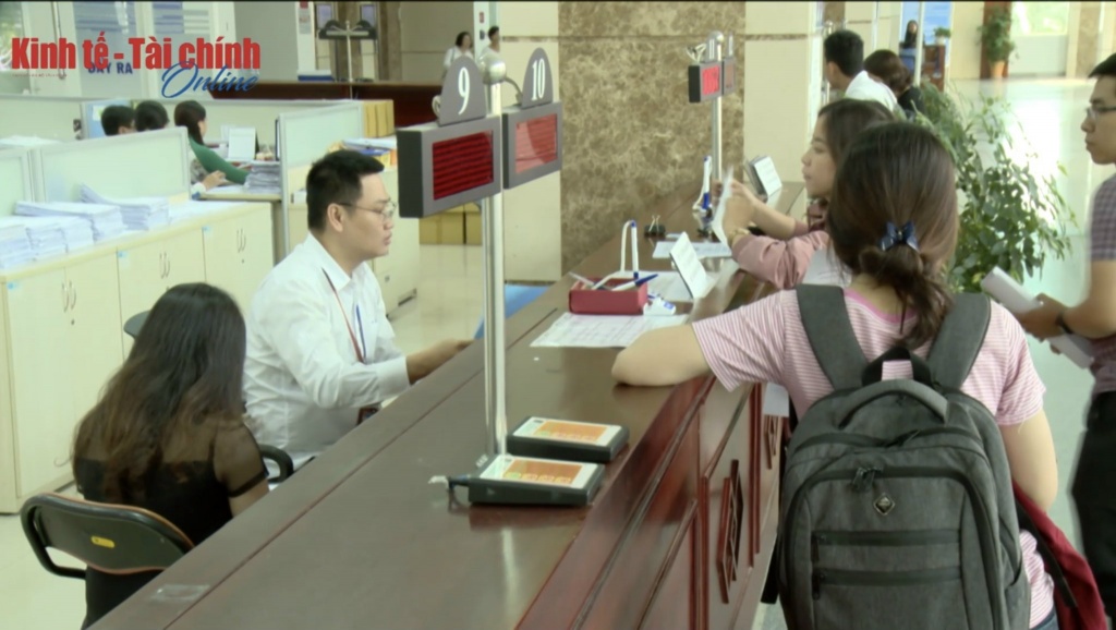 VIDEO: Thuế TP. Hồ Chí Minh: Công khai 105 trường hợp nợ thuế hơn 4.700 tỷ đồng