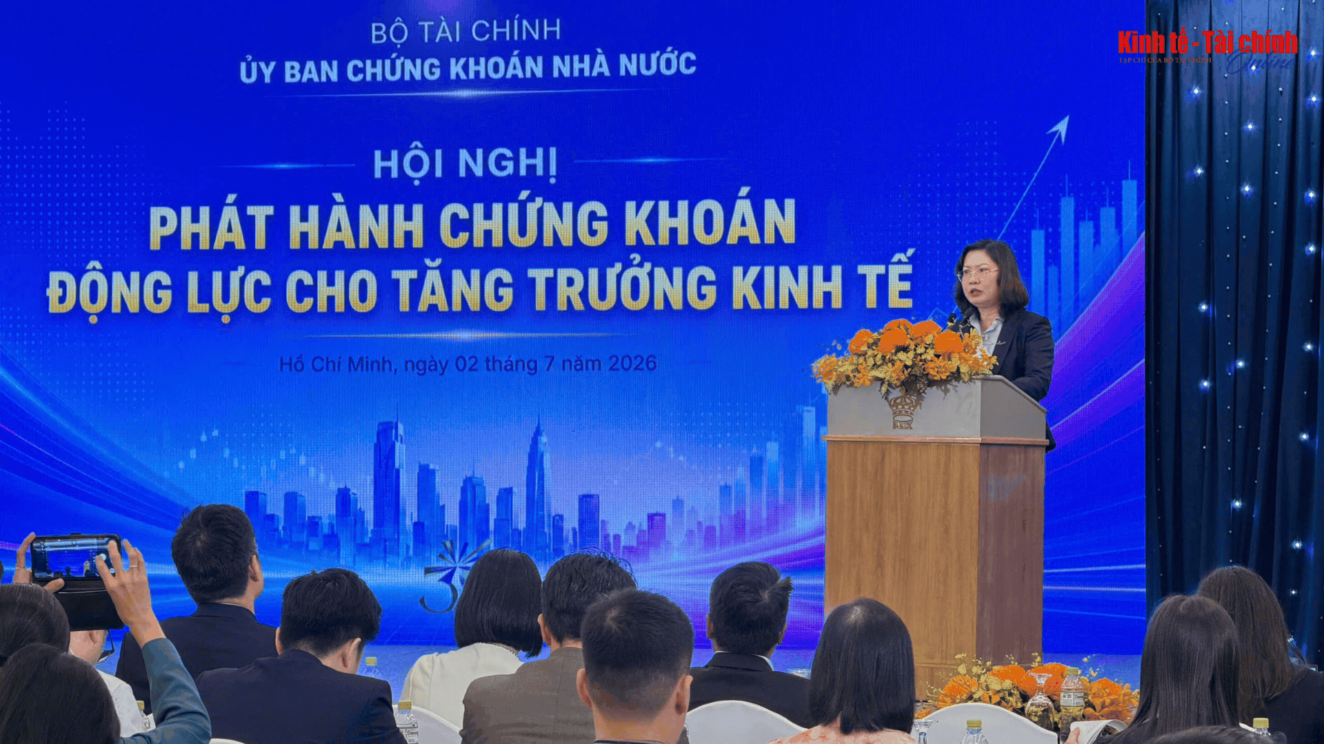VIDEO: Phát hành chứng khoán tạo động lực cho tăng trưởng kinh tế